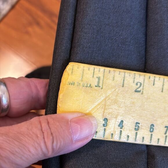 Black briefcase/padded 17.5" laptop sleeve. Use w/handle or 50" shoulder strap - Picture 10 of 12